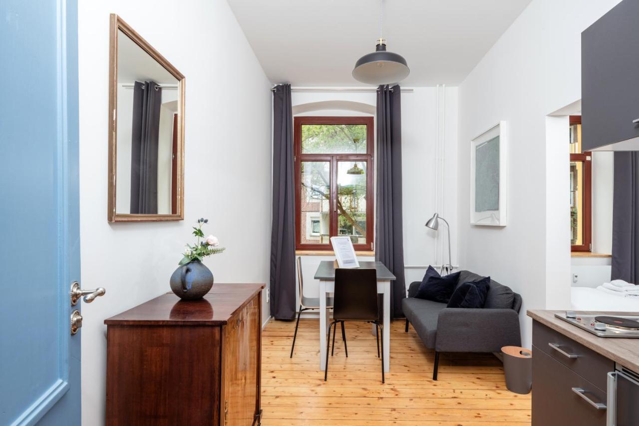 גרה Kuenstlerzimmer Im Kulturhaus Haeselburg מראה חיצוני תמונה