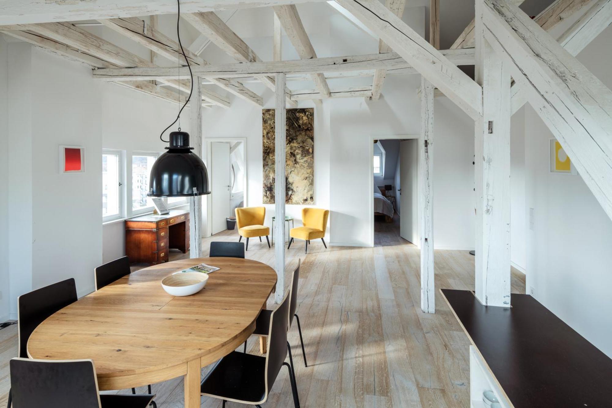 גרה Kuenstlerzimmer Im Kulturhaus Haeselburg מראה חיצוני תמונה