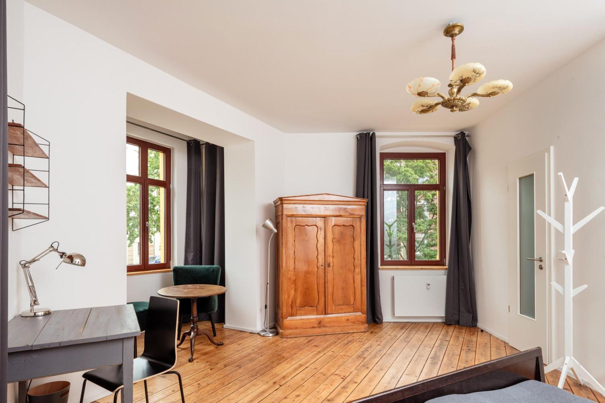 גרה Kuenstlerzimmer Im Kulturhaus Haeselburg מראה חיצוני תמונה