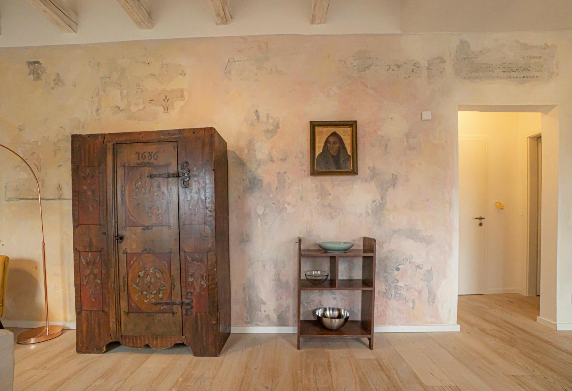 גרה Kuenstlerzimmer Im Kulturhaus Haeselburg מראה חיצוני תמונה